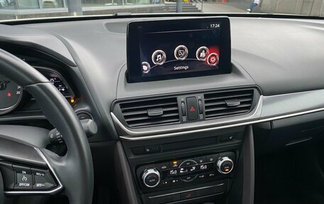 Mazda CX-4, 2023 год, 2 699 000 рублей, 19 фотография