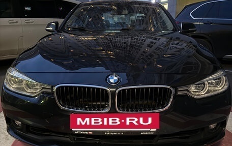 BMW 3 серия, 2018 год, 1 600 000 рублей, 2 фотография