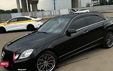 Mercedes-Benz E-Класс, 2010 год, 1 350 000 рублей, 11 фотография