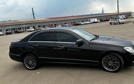 Mercedes-Benz E-Класс, 2010 год, 1 350 000 рублей, 15 фотография