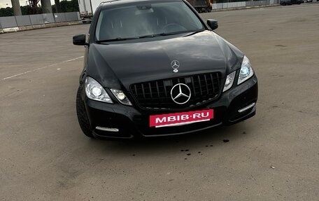 Mercedes-Benz E-Класс, 2010 год, 1 350 000 рублей, 19 фотография