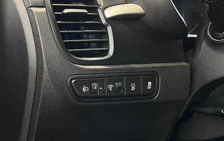 KIA Rio IV, 2018 год, 1 249 000 рублей, 8 фотография
