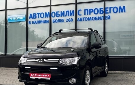 Mitsubishi Outlander III рестайлинг 3, 2013 год, 1 599 000 рублей, 1 фотография