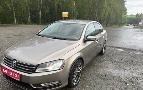 Volkswagen Passat B7, 2012 год, 850 000 рублей, 1 фотография