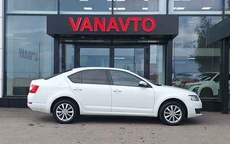 Skoda Octavia, 2017 год, 1 590 000 рублей, 6 фотография
