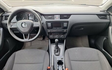 Skoda Octavia, 2017 год, 1 590 000 рублей, 9 фотография