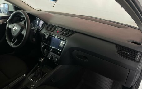 Skoda Octavia, 2019 год, 848 000 рублей, 9 фотография