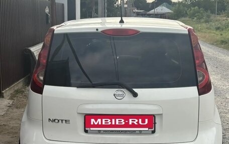 Nissan Note II рестайлинг, 2011 год, 450 000 рублей, 2 фотография