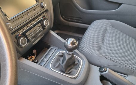 Volkswagen Jetta VI, 2011 год, 1 090 000 рублей, 9 фотография