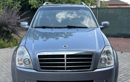 SsangYong Rexton III, 2011 год, 970 000 рублей, 2 фотография