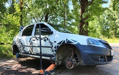 Renault Logan I, 2005 год, 140 000 рублей, 3 фотография