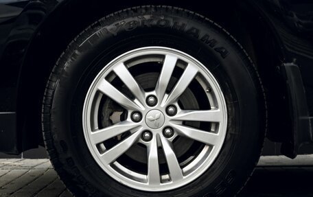 Mitsubishi Outlander III рестайлинг 3, 2013 год, 1 599 000 рублей, 21 фотография
