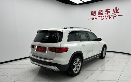 Mercedes-Benz GLB, 2021 год, 1 900 000 рублей, 4 фотография