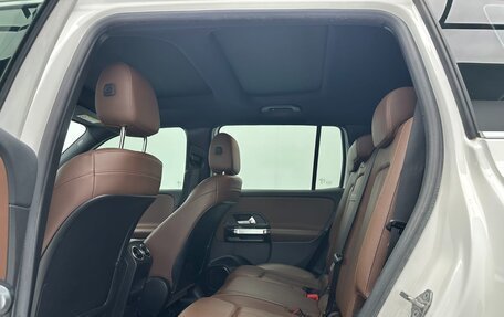 Mercedes-Benz GLB, 2021 год, 1 900 000 рублей, 15 фотография