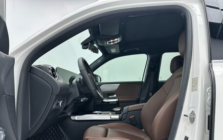 Mercedes-Benz GLB, 2021 год, 1 900 000 рублей, 14 фотография