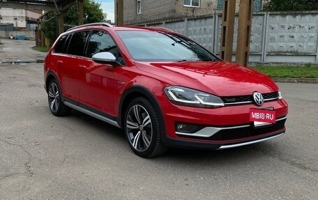 Volkswagen Golf VII, 2019 год, 2 200 000 рублей, 2 фотография
