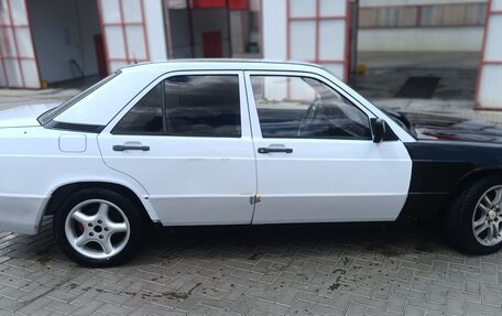 Mercedes-Benz 190 (W201), 1988 год, 150 000 рублей, 5 фотография