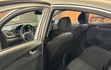 Hyundai Solaris II рестайлинг, 2019 год, 1 179 999 рублей, 12 фотография