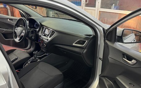 Hyundai Solaris II рестайлинг, 2019 год, 1 179 999 рублей, 13 фотография