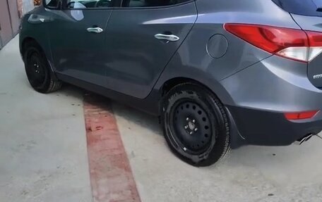 Hyundai ix35 I рестайлинг, 2014 год, 1 400 000 рублей, 2 фотография