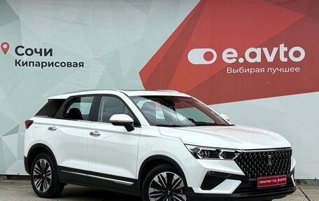 FAW Bestune T77, 2023 год, 1 580 000 рублей, 3 фотография