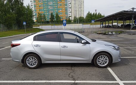 KIA Rio IV, 2018 год, 1 330 000 рублей, 3 фотография