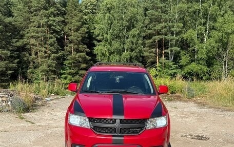 Dodge Journey I, 2011 год, 1 300 000 рублей, 2 фотография