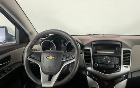 Chevrolet Cruze II, 2012 год, 635 000 рублей, 10 фотография