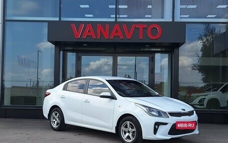 KIA Rio IV, 2017 год, 1 390 000 рублей, 8 фотография