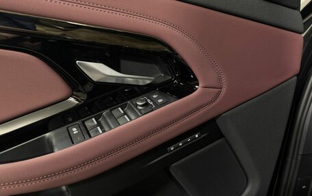 Land Rover Range Rover Evoque II, 2025 год, 6 300 000 рублей, 7 фотография