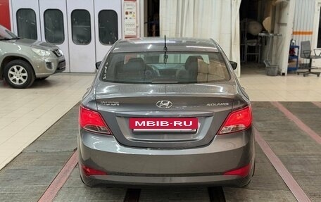 Hyundai Solaris II рестайлинг, 2015 год, 990 000 рублей, 4 фотография
