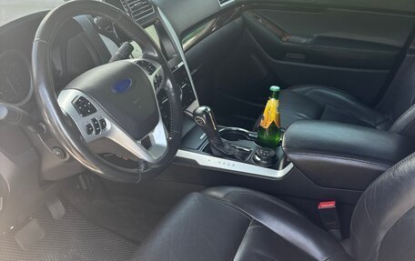 Ford Explorer VI, 2014 год, 2 550 000 рублей, 9 фотография