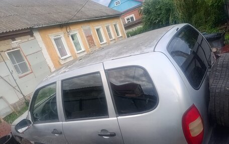 Chevrolet Niva I рестайлинг, 2003 год, 120 000 рублей, 4 фотография
