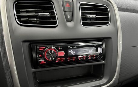 Renault Logan II, 2019 год, 975 000 рублей, 14 фотография