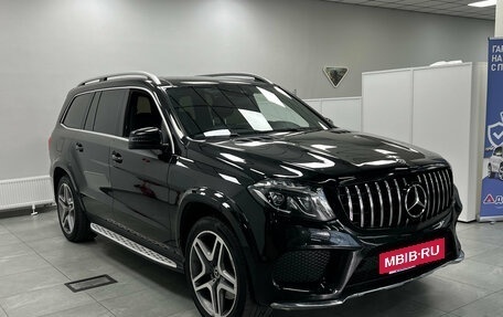 Mercedes-Benz GLS, 2017 год, 4 490 000 рублей, 2 фотография