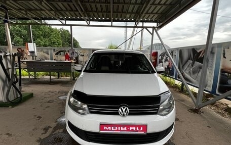 Volkswagen Polo VI (EU Market), 2013 год, 510 000 рублей, 1 фотография