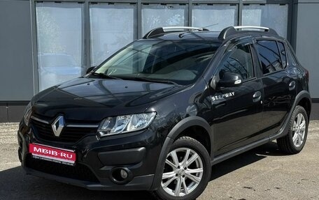 Renault Sandero II рестайлинг, 2018 год, 930 000 рублей, 1 фотография