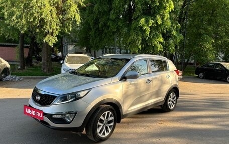 KIA Sportage III, 2015 год, 1 990 000 рублей, 2 фотография