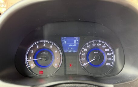 Hyundai Solaris II рестайлинг, 2013 год, 695 000 рублей, 6 фотография