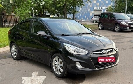 Hyundai Solaris II рестайлинг, 2013 год, 695 000 рублей, 3 фотография
