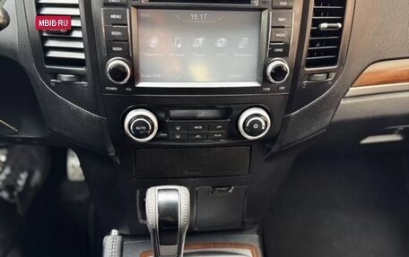 Mitsubishi Pajero IV, 2008 год, 1 450 000 рублей, 22 фотография