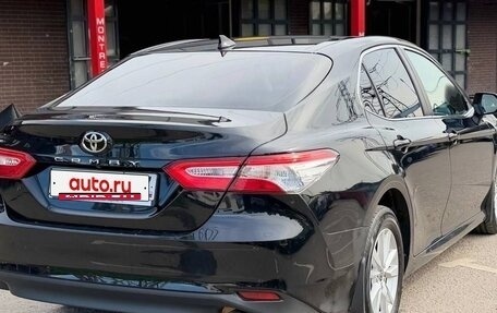 Toyota Camry, 2021 год, 2 500 000 рублей, 12 фотография