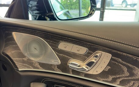 Mercedes-Benz CLS, 2019 год, 6 300 000 рублей, 11 фотография