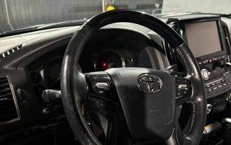 Toyota Land Cruiser 200, 2015 год, 4 950 000 рублей, 7 фотография