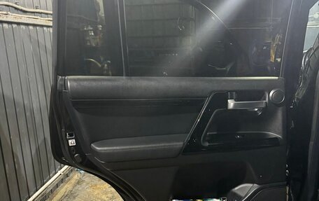 Toyota Land Cruiser 200, 2015 год, 4 950 000 рублей, 10 фотография