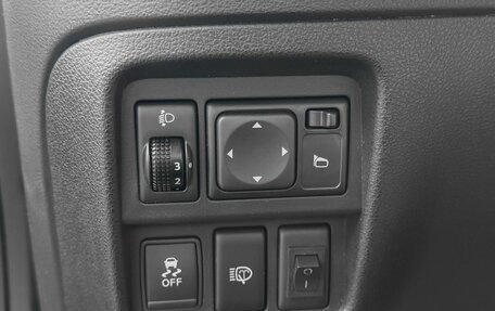 Nissan Juke II, 2013 год, 949 900 рублей, 13 фотография