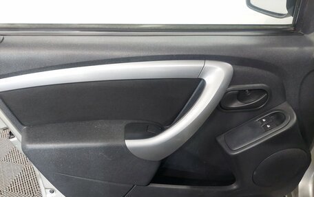 Renault Duster I рестайлинг, 2013 год, 800 000 рублей, 19 фотография