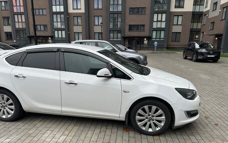 Opel Astra J, 2013 год, 825 000 рублей, 4 фотография