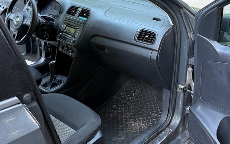 Volkswagen Polo VI (EU Market), 2011 год, 390 000 рублей, 7 фотография