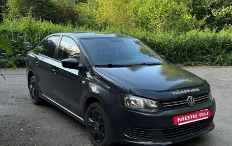Volkswagen Polo VI (EU Market), 2011 год, 390 000 рублей, 2 фотография